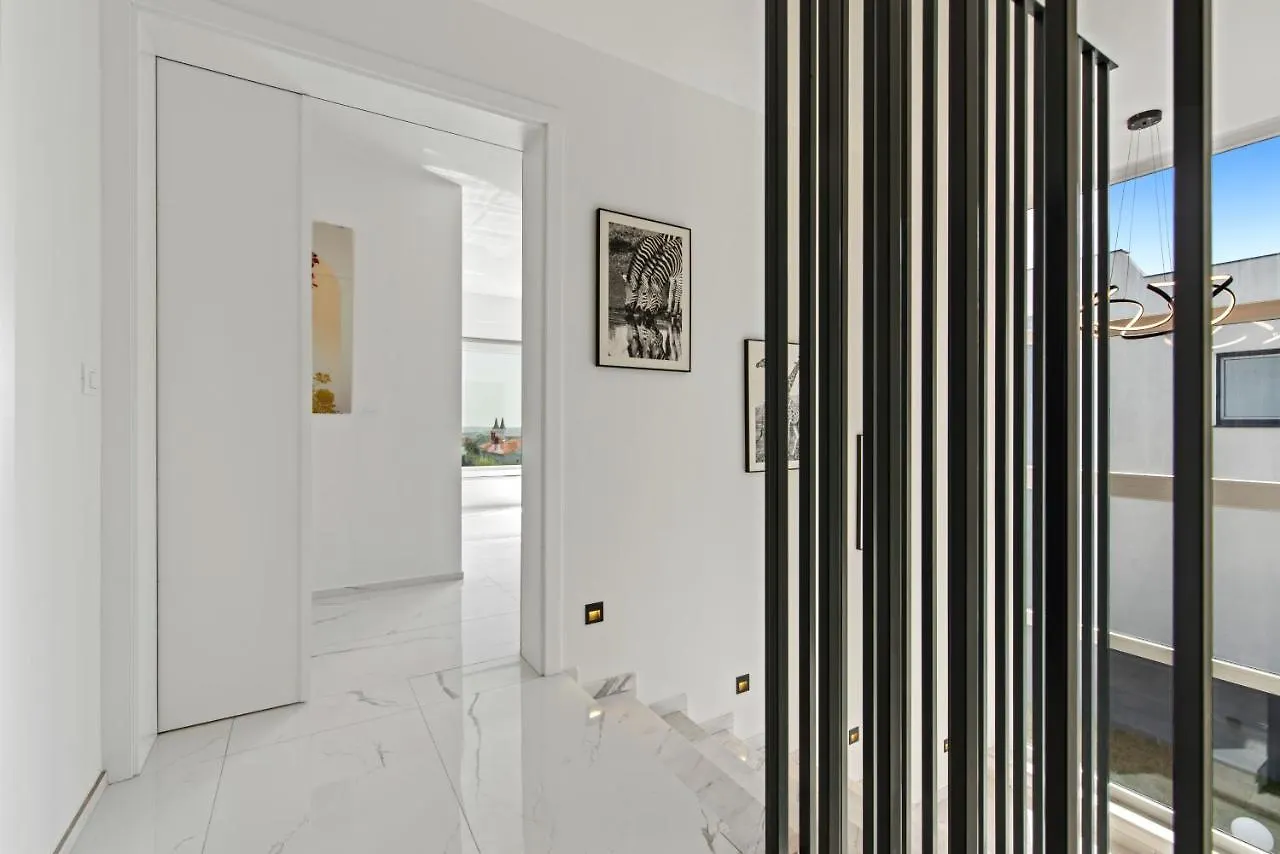 Bella Vista Medulin Villa